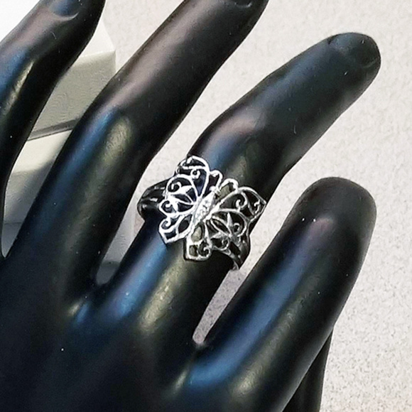 Sterling silver Filigree Butterfly ring - Size 7 - Picture 1 of 3